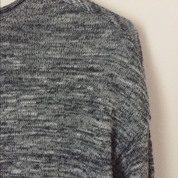 H&M Top - Picture 4 of 5